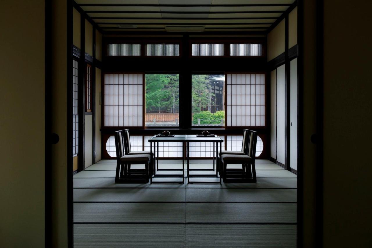 Busuitei Hida Extérieur photo