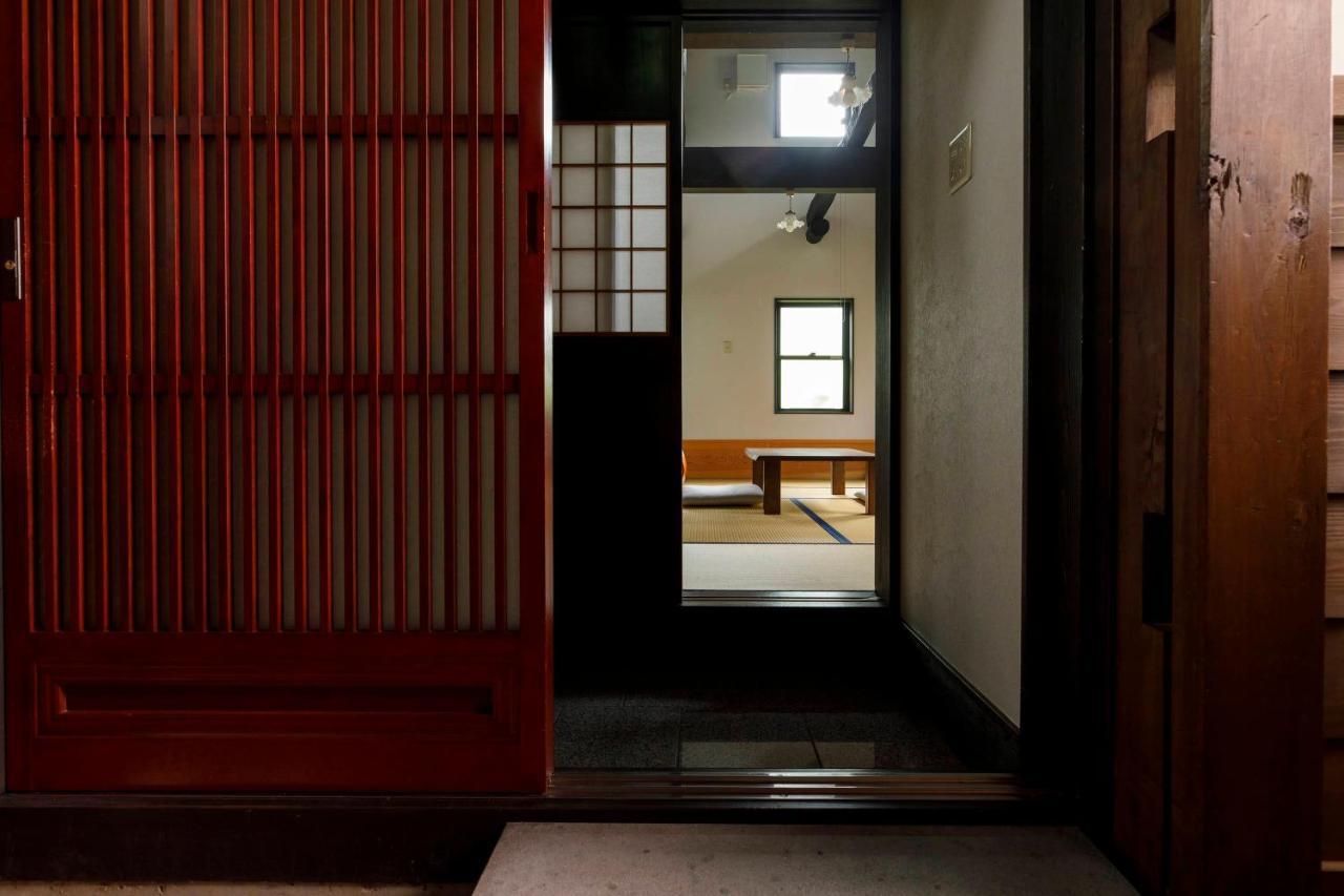 Busuitei Hida Extérieur photo
