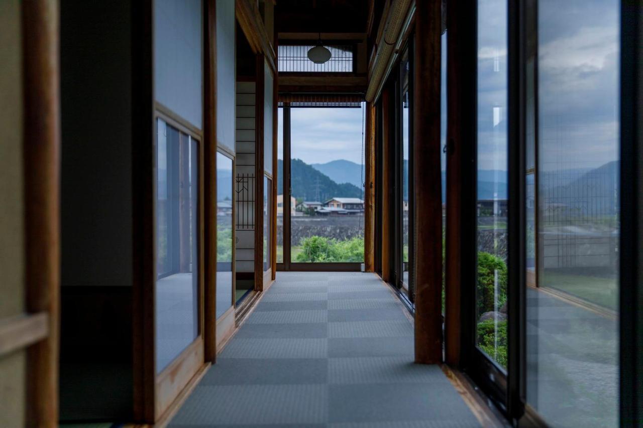 Busuitei Hida Extérieur photo